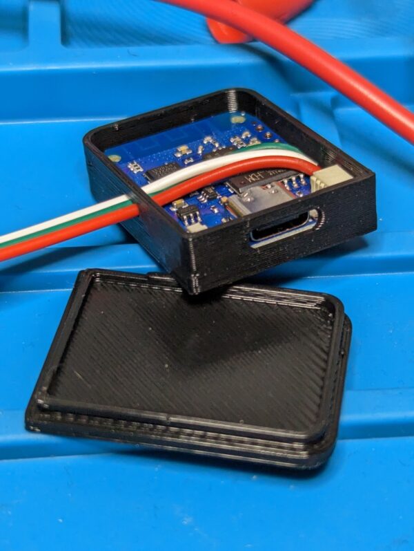 Plain Wemos D1 Mini V4 USB-C WLED controller case and lid